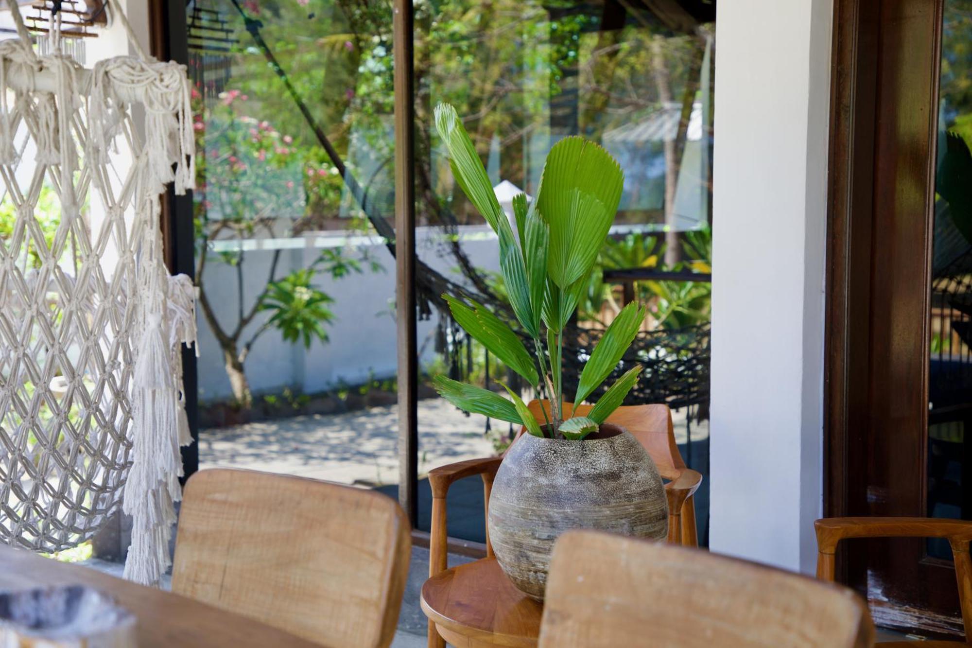 Villa Sunset Beach Gili Trawangan Buitenkant foto