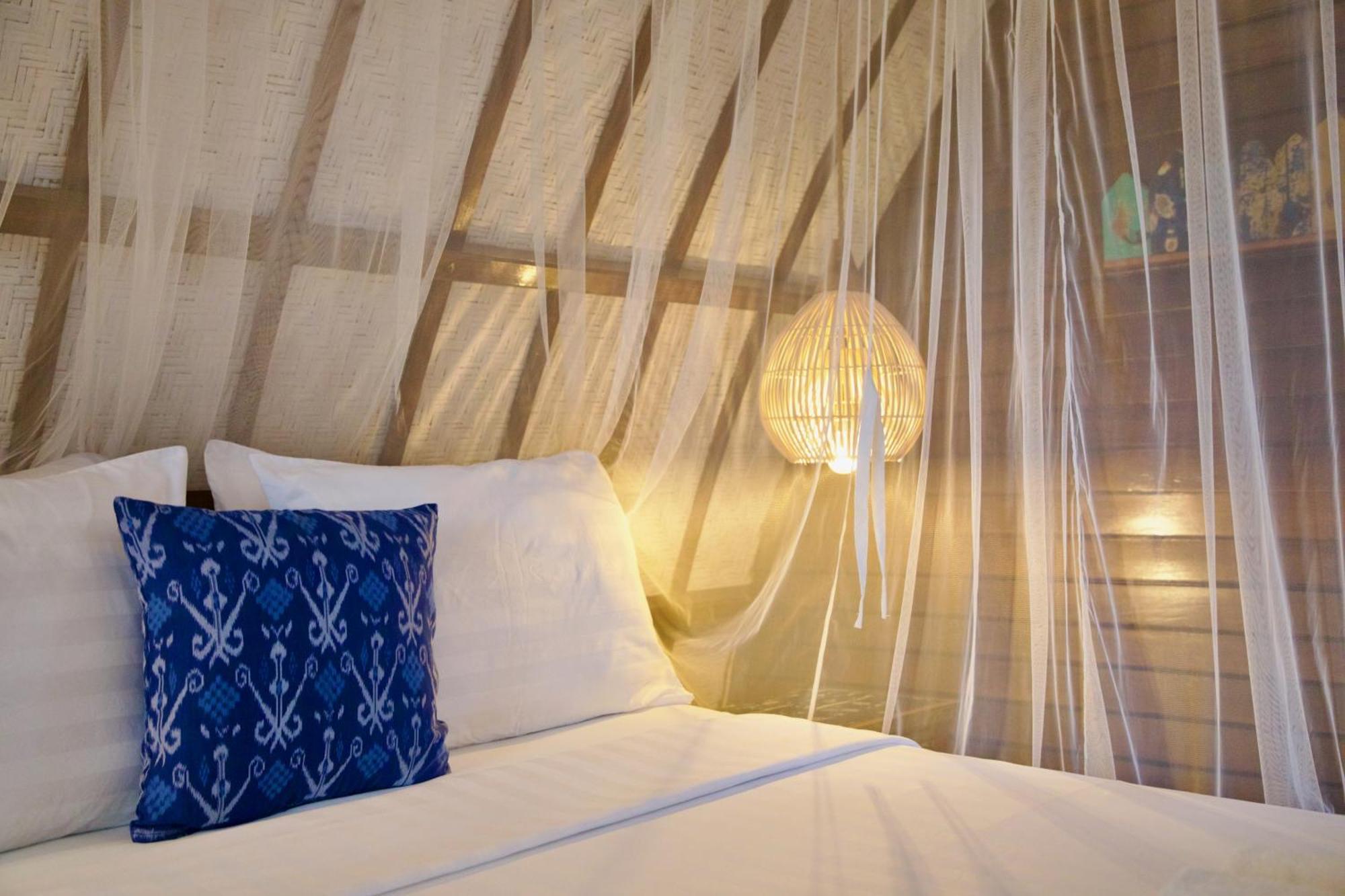 Villa Sunset Beach Gili Trawangan Buitenkant foto